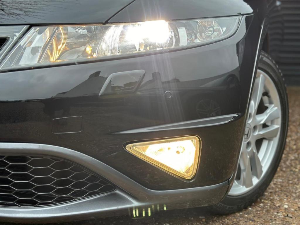 HONDA CIVIC 1.8 i-VTEC EX GT 5dr 2010