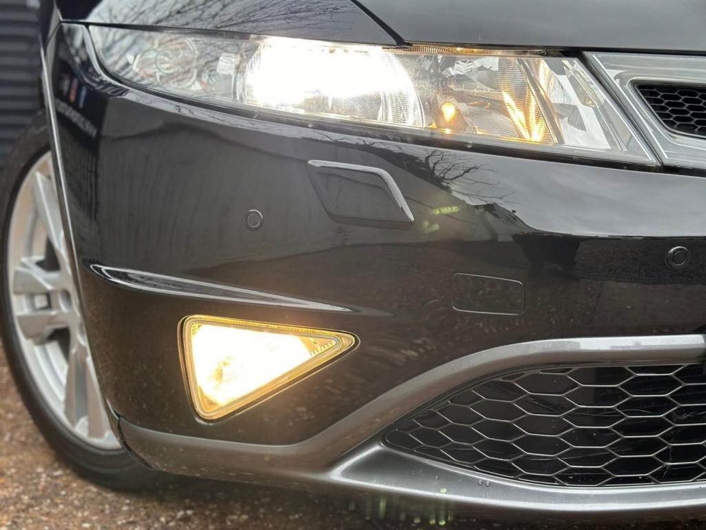 HONDA CIVIC 1.8 i-VTEC EX GT 5dr 2010