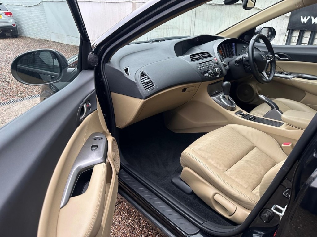 HONDA CIVIC 1.8 i-VTEC EX GT 5dr 2010