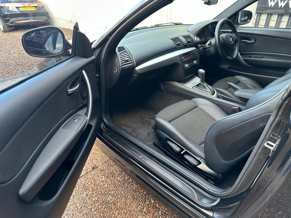 BMW 1 SERIES 2.0 120d M Sport Steptronic Euro 5 2dr 2010
