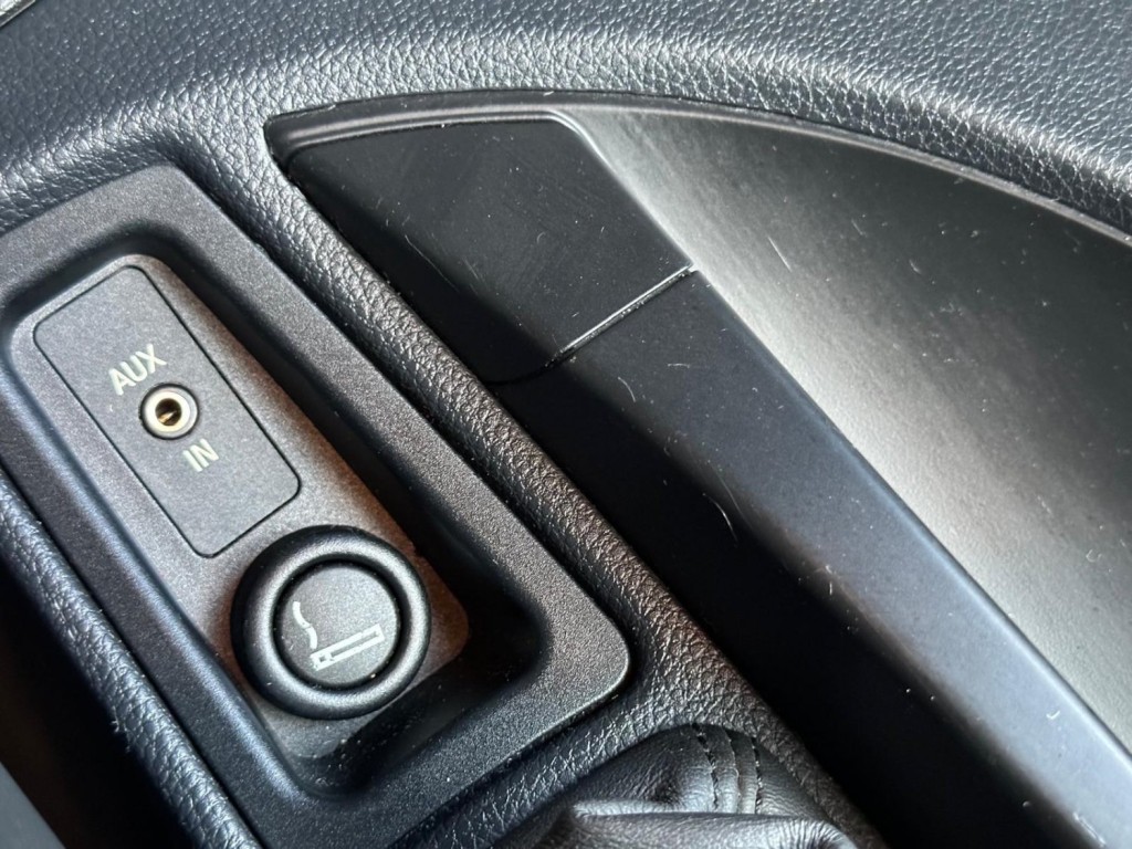 BMW 1 SERIES 2.0 120d M Sport Steptronic Euro 5 2dr 2010