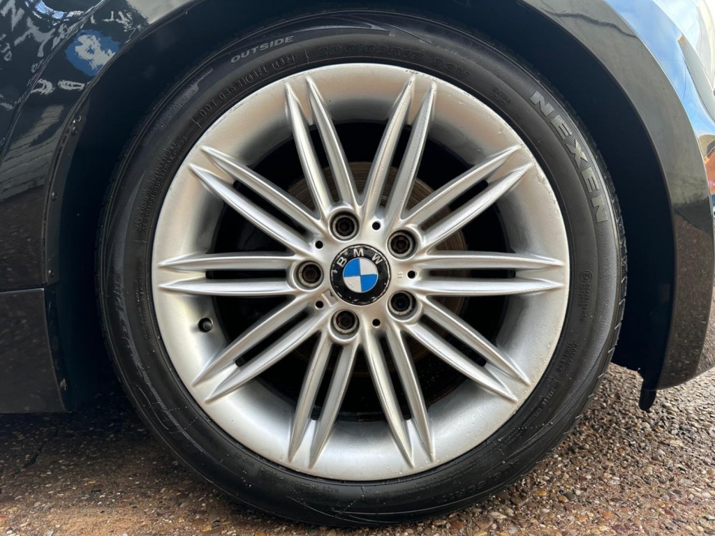 BMW 1 SERIES 2.0 120d M Sport Steptronic Euro 5 2dr 2010