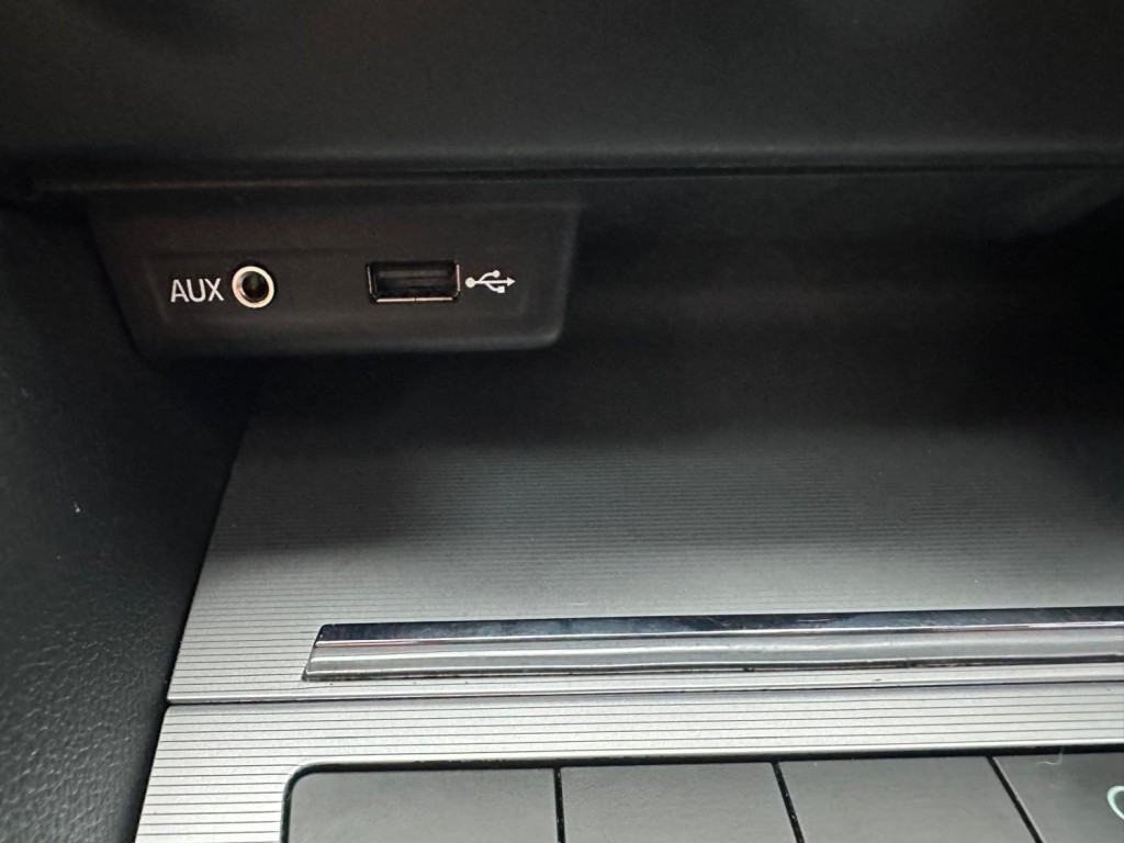 SKODA OCTAVIA 2.0 TDI Elegance DSG Euro 5 (s/s) 5dr 2014