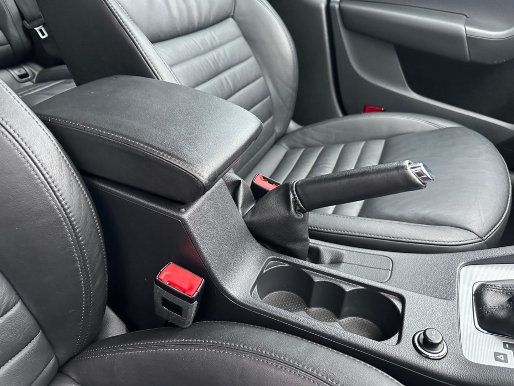 SKODA OCTAVIA 2.0 TDI Elegance DSG Euro 5 (s/s) 5dr 2014