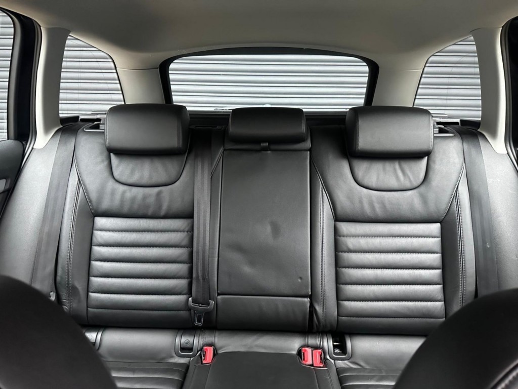 SKODA OCTAVIA 2.0 TDI Elegance DSG Euro 5 (s/s) 5dr 2014