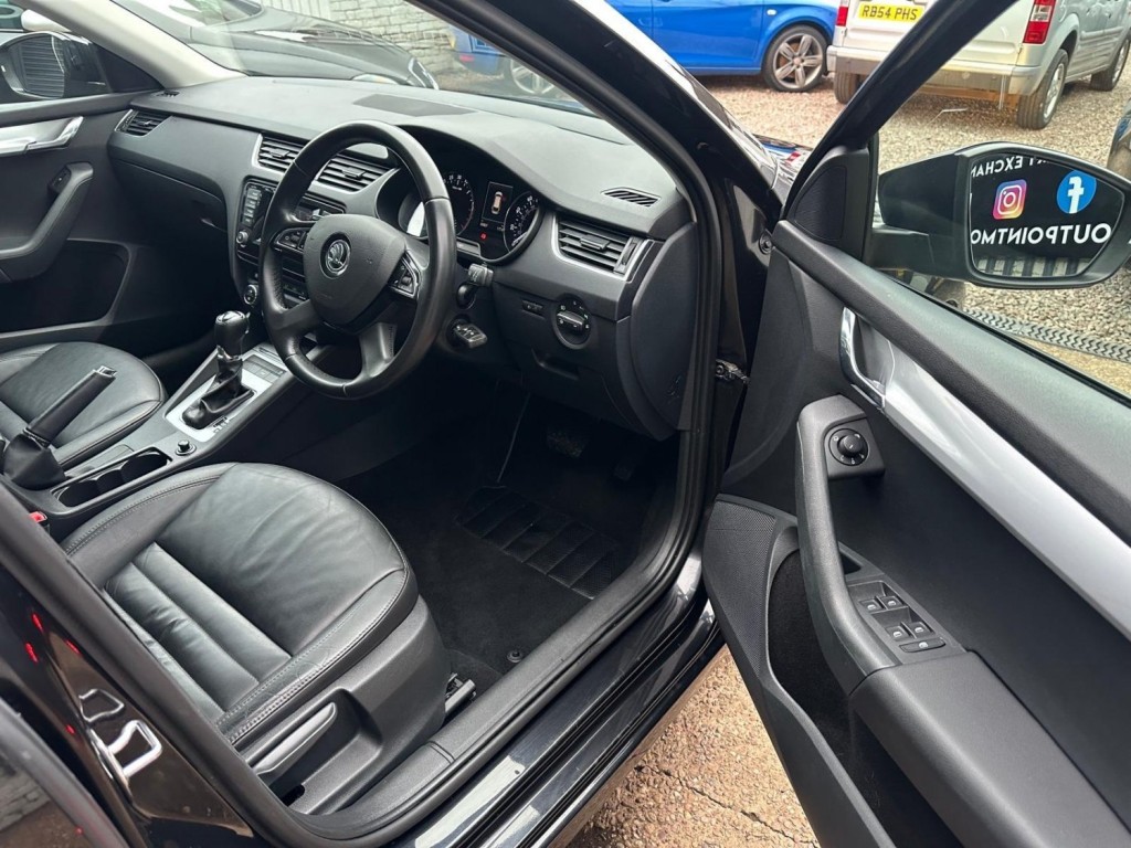 SKODA OCTAVIA 2.0 TDI Elegance DSG Euro 5 (s/s) 5dr 2014