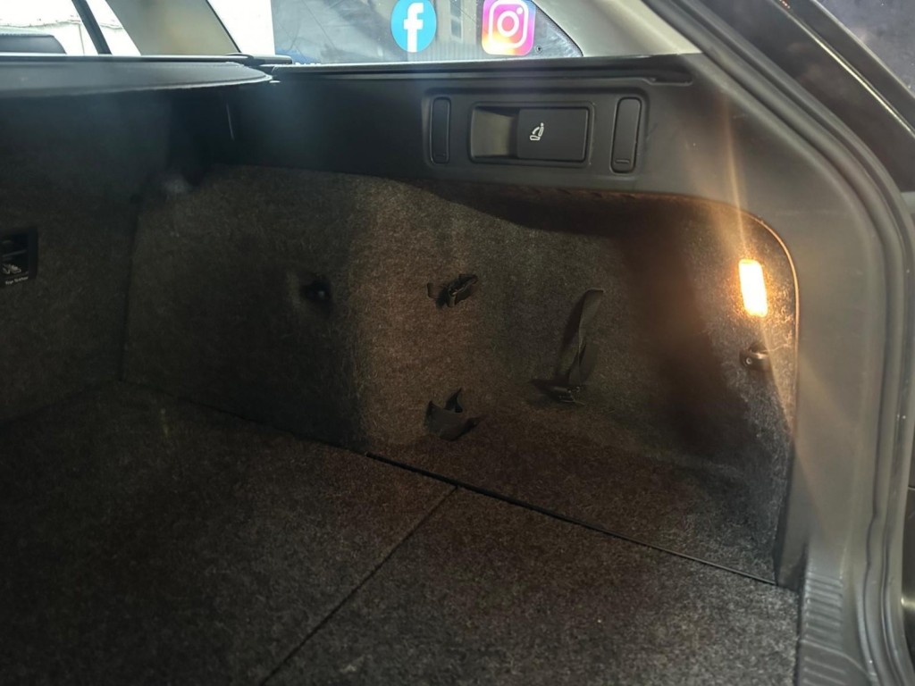 SKODA OCTAVIA 2.0 TDI Elegance DSG Euro 5 (s/s) 5dr 2014