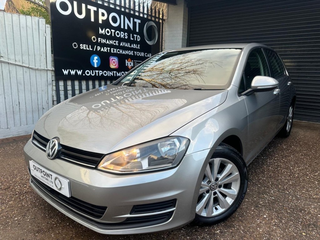 VOLKSWAGEN GOLF 1.6 TDI BlueMotion Tech SE Euro 5 (s/s) 5dr 2013
