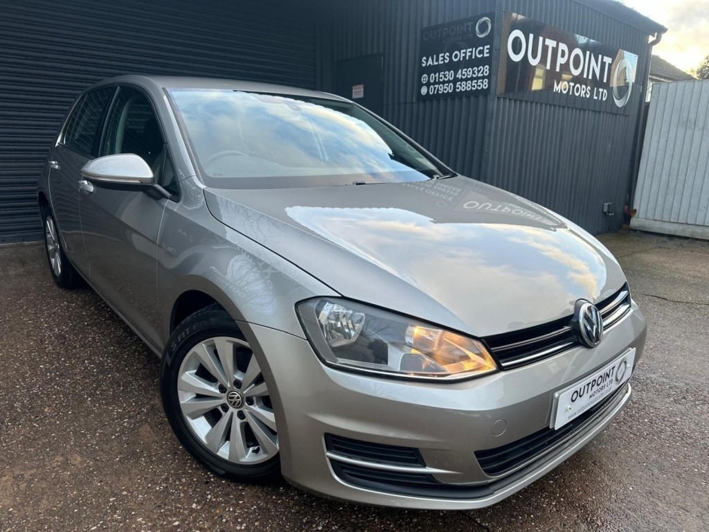 VOLKSWAGEN GOLF 1.6 TDI BlueMotion Tech SE Euro 5 (s/s) 5dr 2013