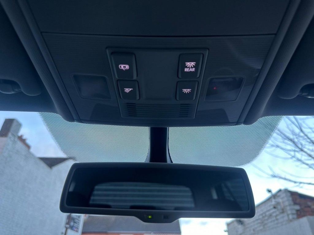 VOLKSWAGEN GOLF 1.6 TDI BlueMotion Tech SE Euro 5 (s/s) 5dr 2013