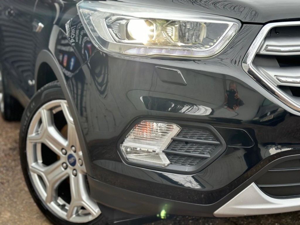 FORD KUGA 2.0 TDCi Titanium X AWD Euro 6 (s/s) 5dr 2017