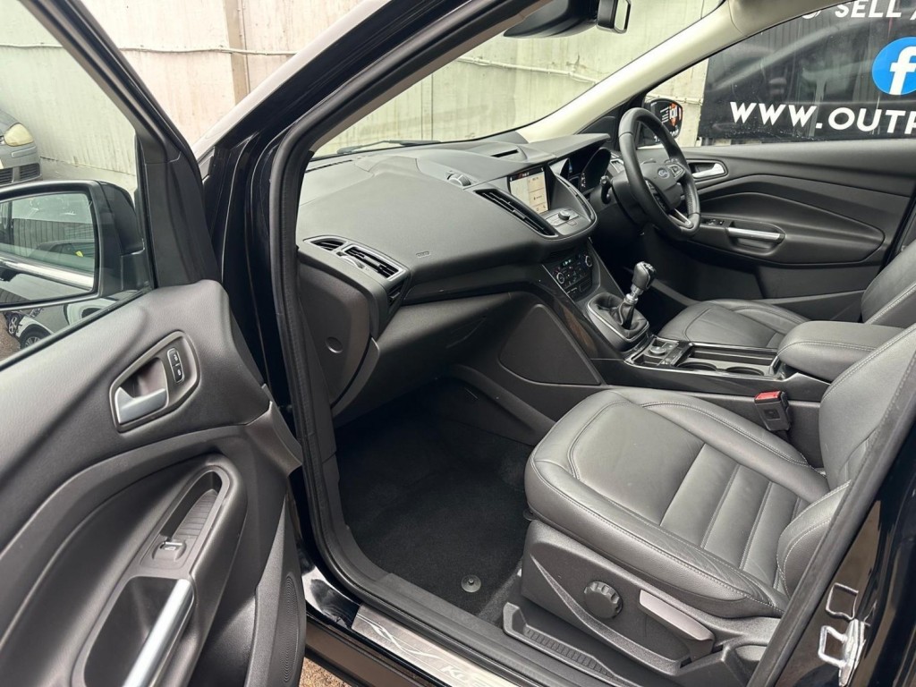 FORD KUGA 2.0 TDCi Titanium X AWD Euro 6 (s/s) 5dr 2017