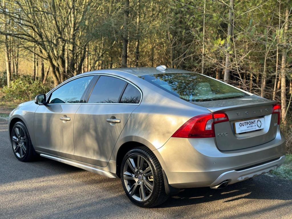 VOLVO S60 2.0 D3 SE Lux Geartronic Euro 5 4dr 2010