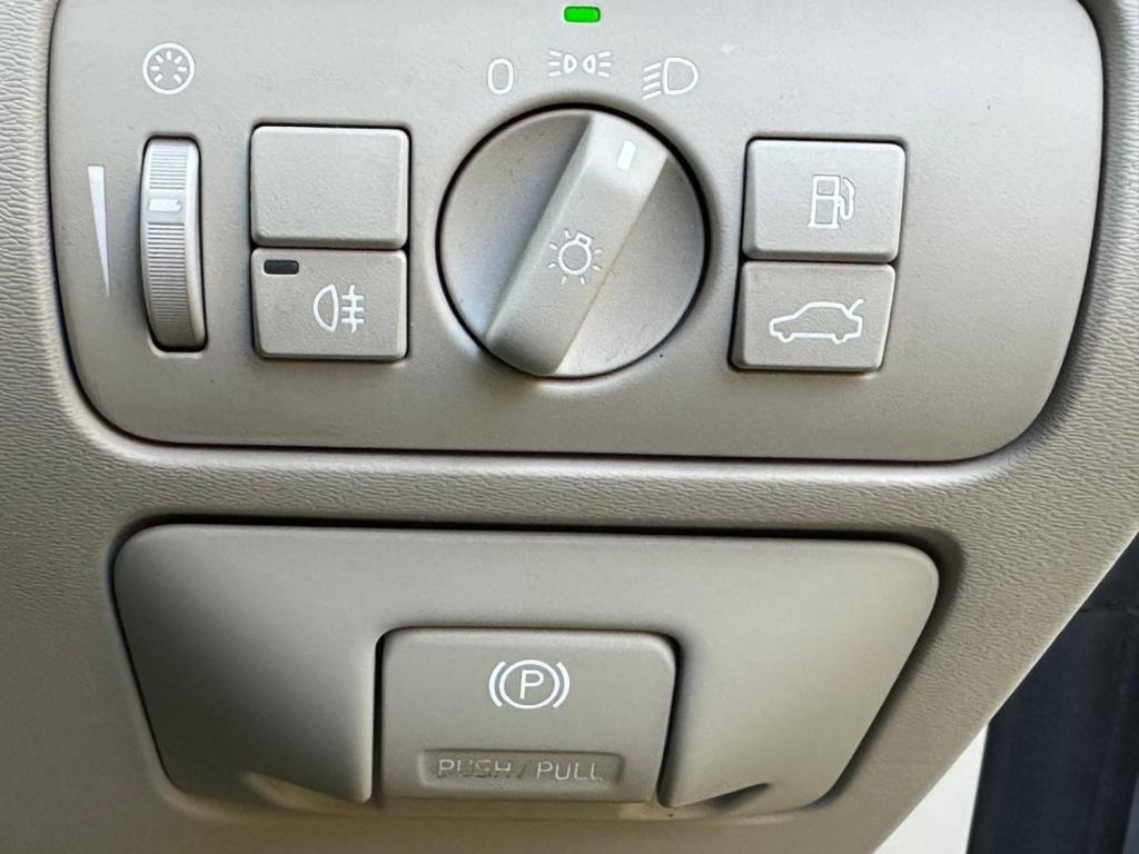 VOLVO S60 2.0 D3 SE Lux Geartronic Euro 5 4dr 2010