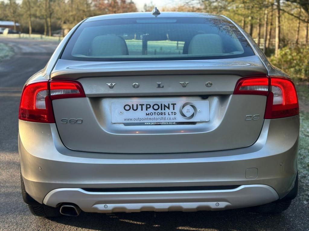 VOLVO S60 2.0 D3 SE Lux Geartronic Euro 5 4dr 2010