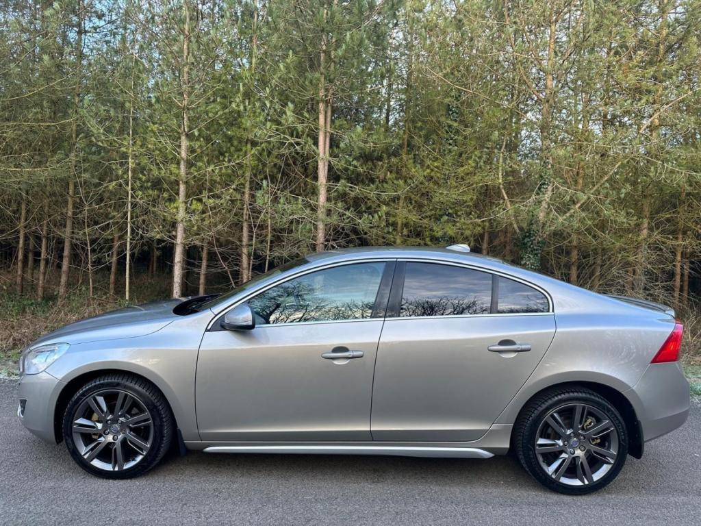 VOLVO S60 2.0 D3 SE Lux Geartronic Euro 5 4dr 2010
