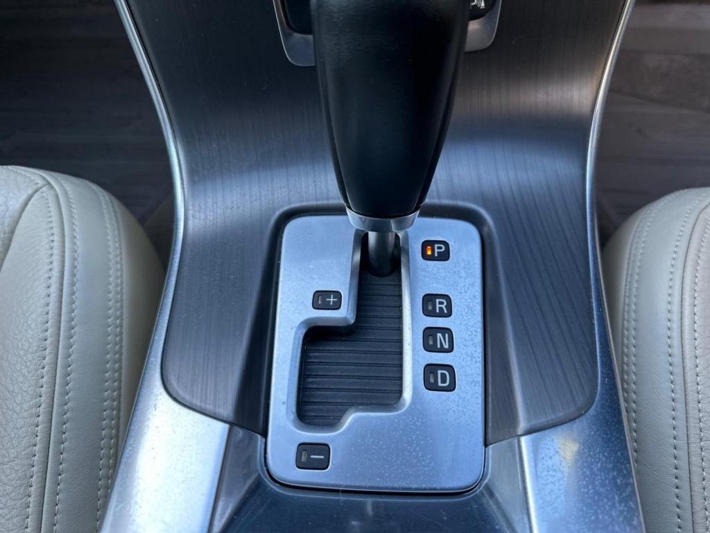 VOLVO S60 2.0 D3 SE Lux Geartronic Euro 5 4dr 2010