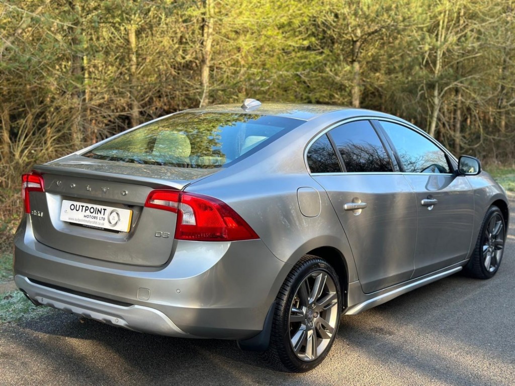 VOLVO S60 2.0 D3 SE Lux Geartronic Euro 5 4dr 2010