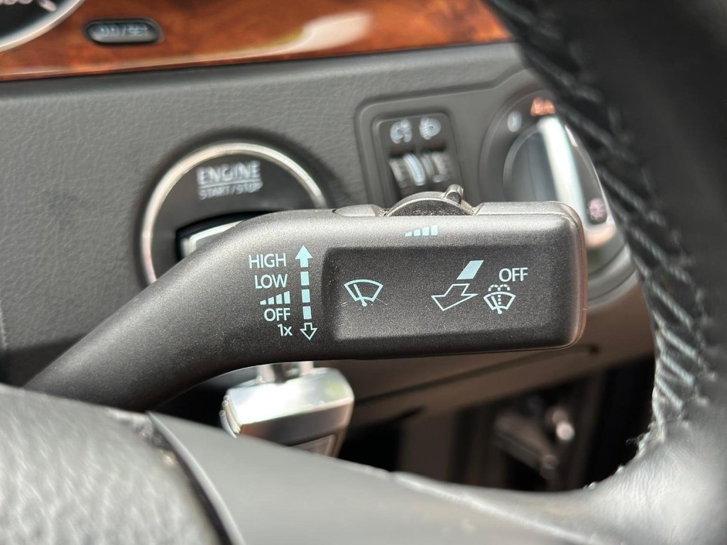 VOLKSWAGEN CC 2.0 TDI DSG Euro 5 4dr (4 Seat) 2010