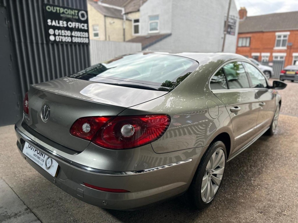VOLKSWAGEN CC 2.0 TDI DSG Euro 5 4dr (4 Seat) 2010