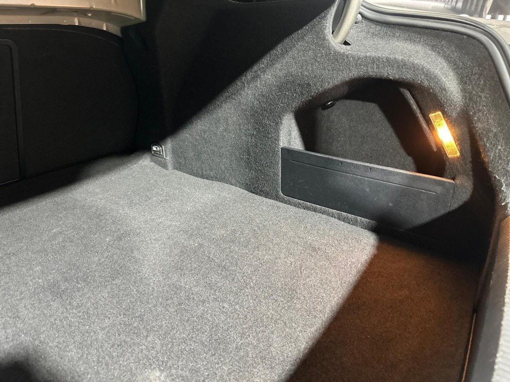 VOLKSWAGEN CC 2.0 TDI DSG Euro 5 4dr (4 Seat) 2010