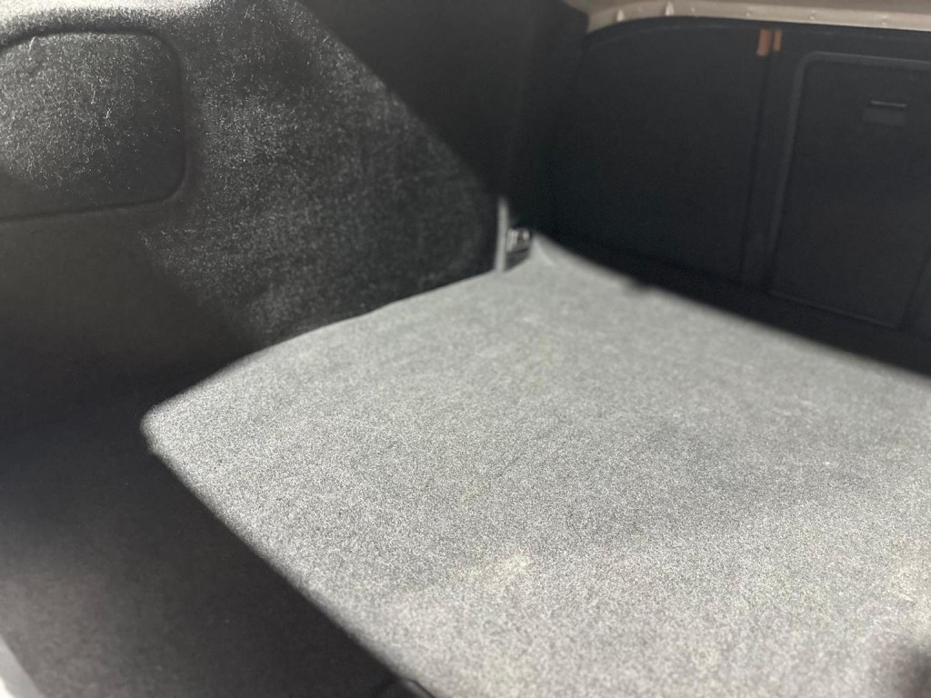 VOLKSWAGEN CC 2.0 TDI DSG Euro 5 4dr (4 Seat) 2010