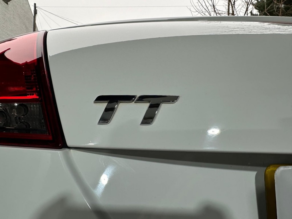 AUDI TT 2.0 TDI Black Edition quattro Euro 5 3dr 2011