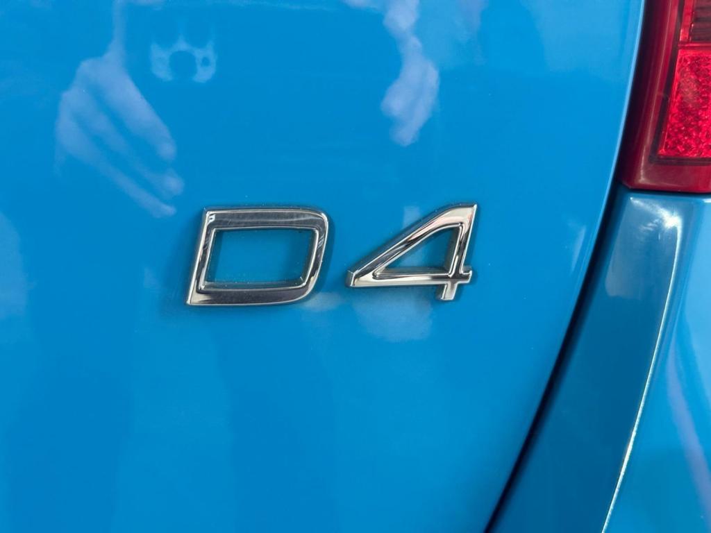 VOLVO V60 2.0 D4 R-Design Lux Nav Euro 5 (s/s) 5dr 2013