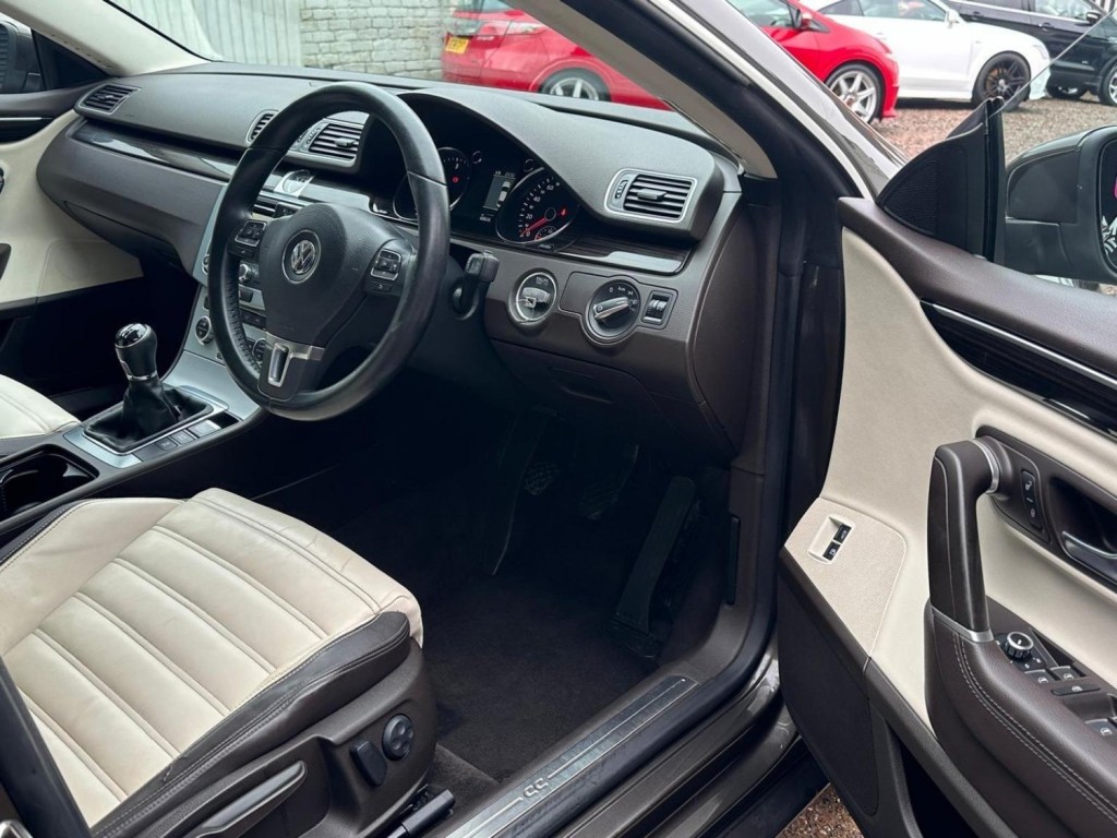 VOLKSWAGEN CC 2.0 TDI BlueMotion Tech GT Euro 5 (s/s) 4dr 2014