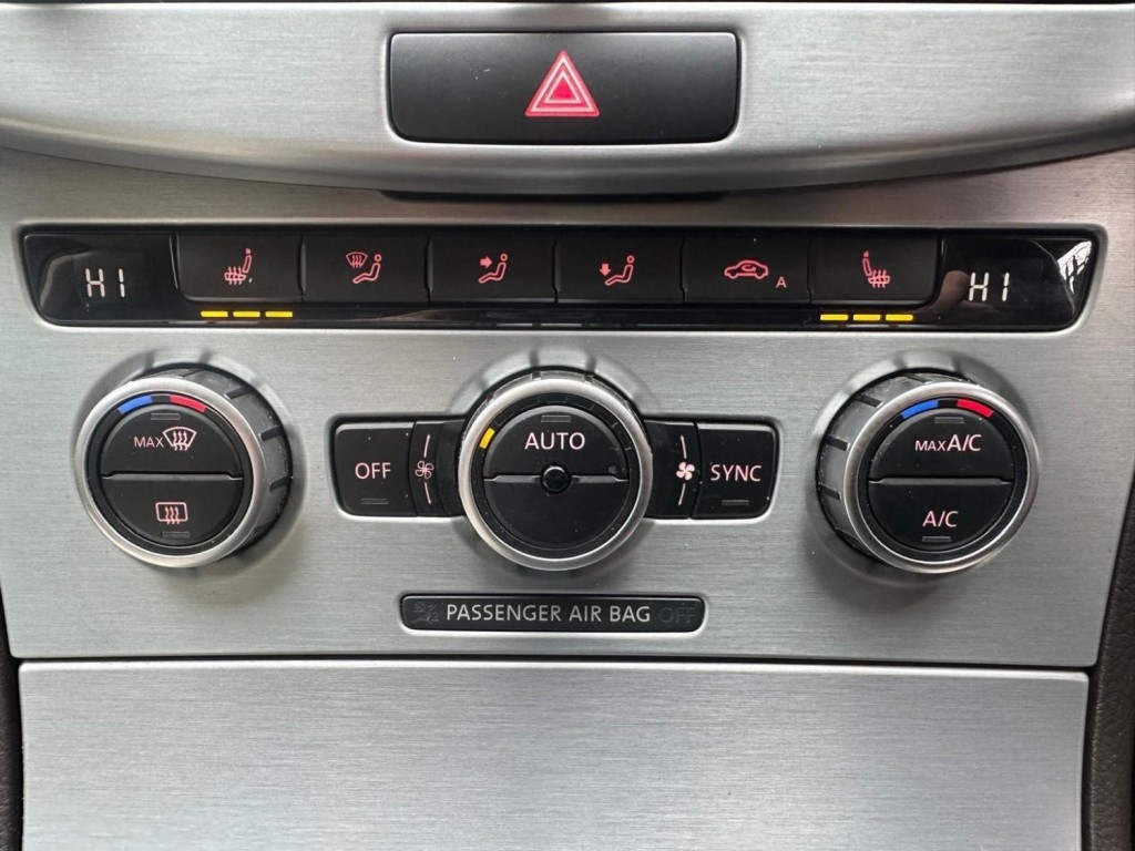 VOLKSWAGEN CC 2.0 TDI BlueMotion Tech GT Euro 5 (s/s) 4dr 2014