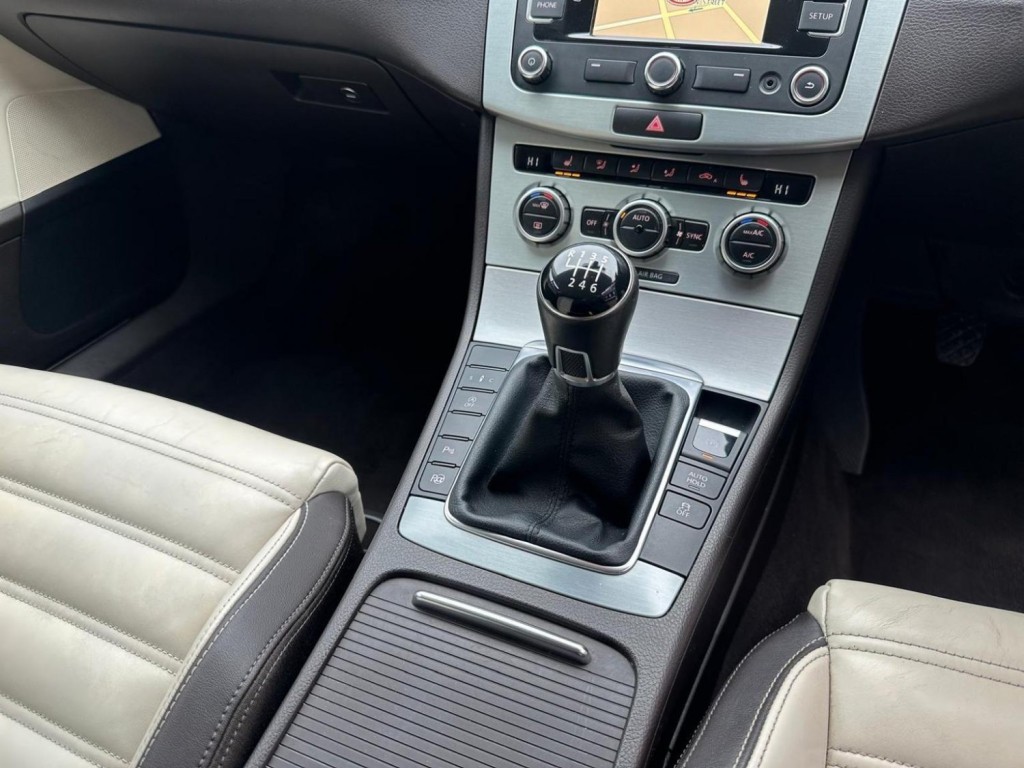 VOLKSWAGEN CC 2.0 TDI BlueMotion Tech GT Euro 5 (s/s) 4dr 2014