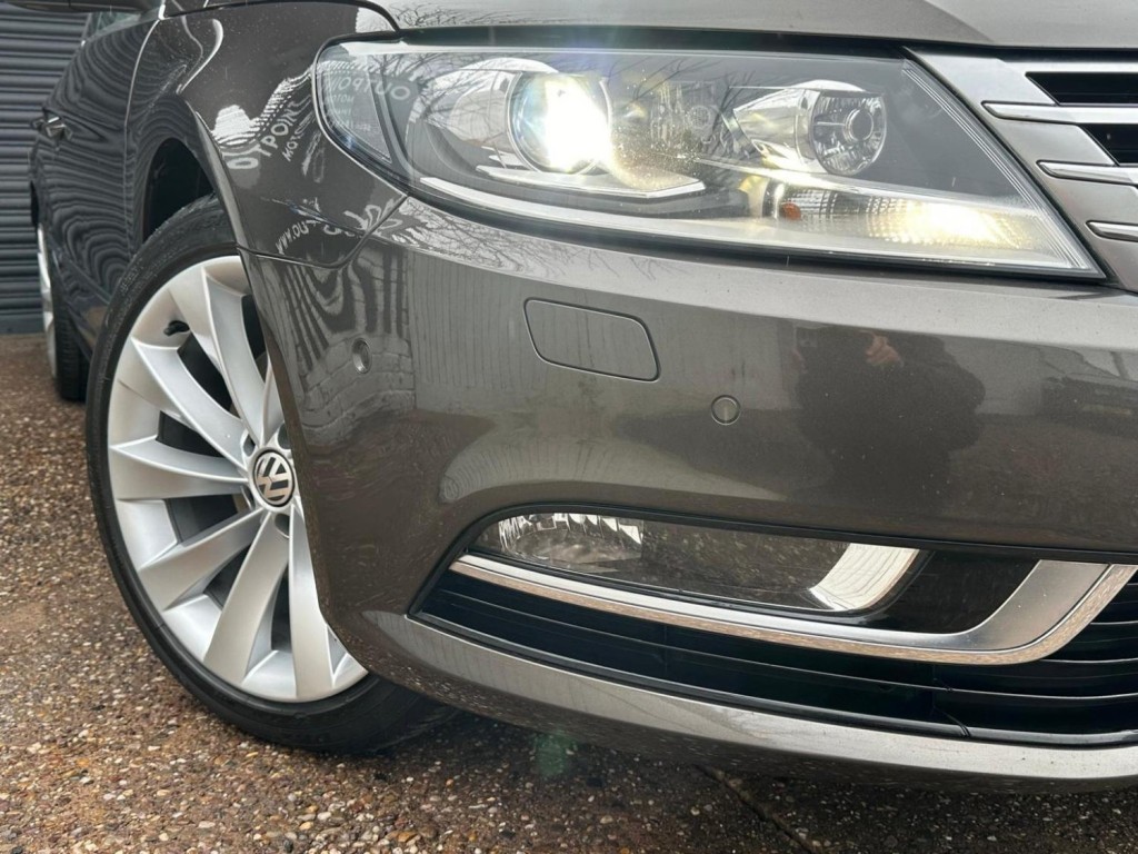 VOLKSWAGEN CC 2.0 TDI BlueMotion Tech GT Euro 5 (s/s) 4dr 2014