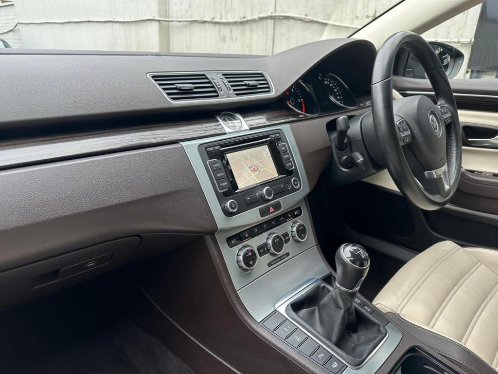 VOLKSWAGEN CC 2.0 TDI BlueMotion Tech GT Euro 5 (s/s) 4dr 2014