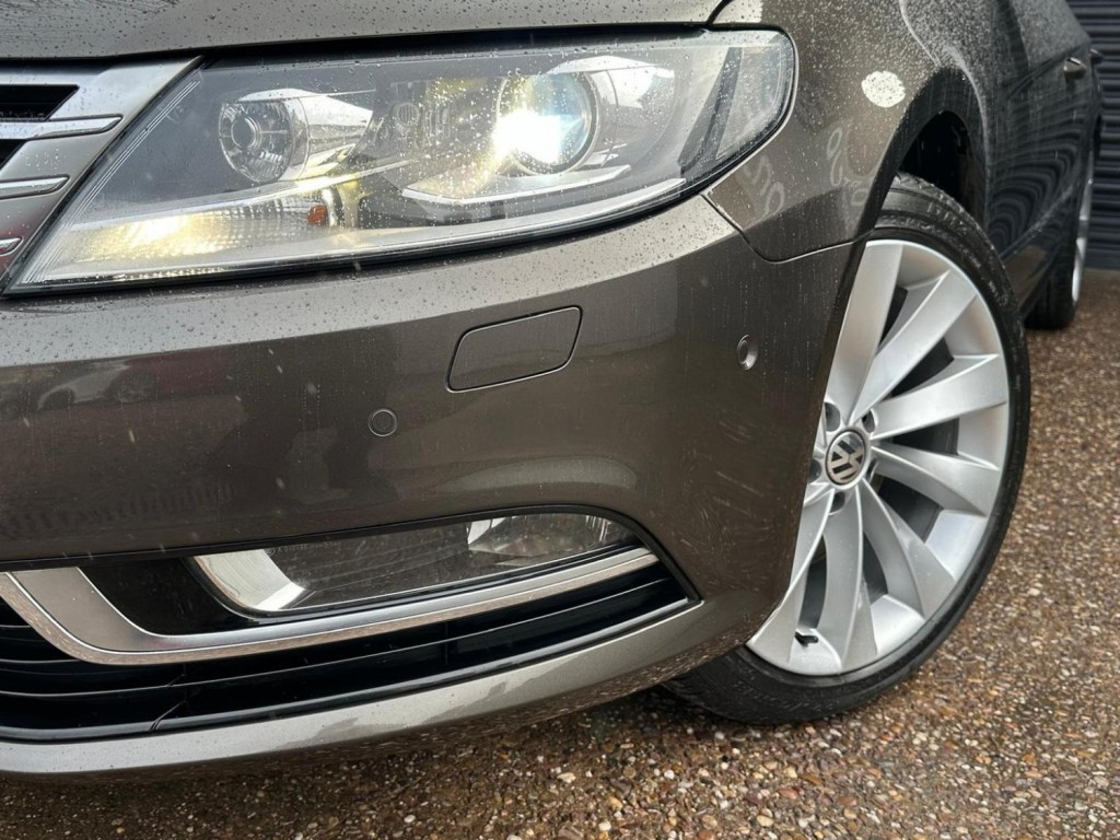 VOLKSWAGEN CC 2.0 TDI BlueMotion Tech GT Euro 5 (s/s) 4dr 2014