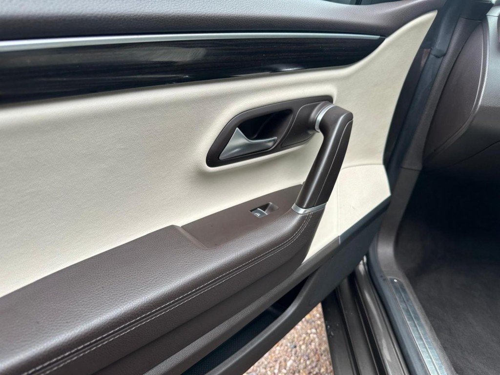 VOLKSWAGEN CC 2.0 TDI BlueMotion Tech GT Euro 5 (s/s) 4dr 2014