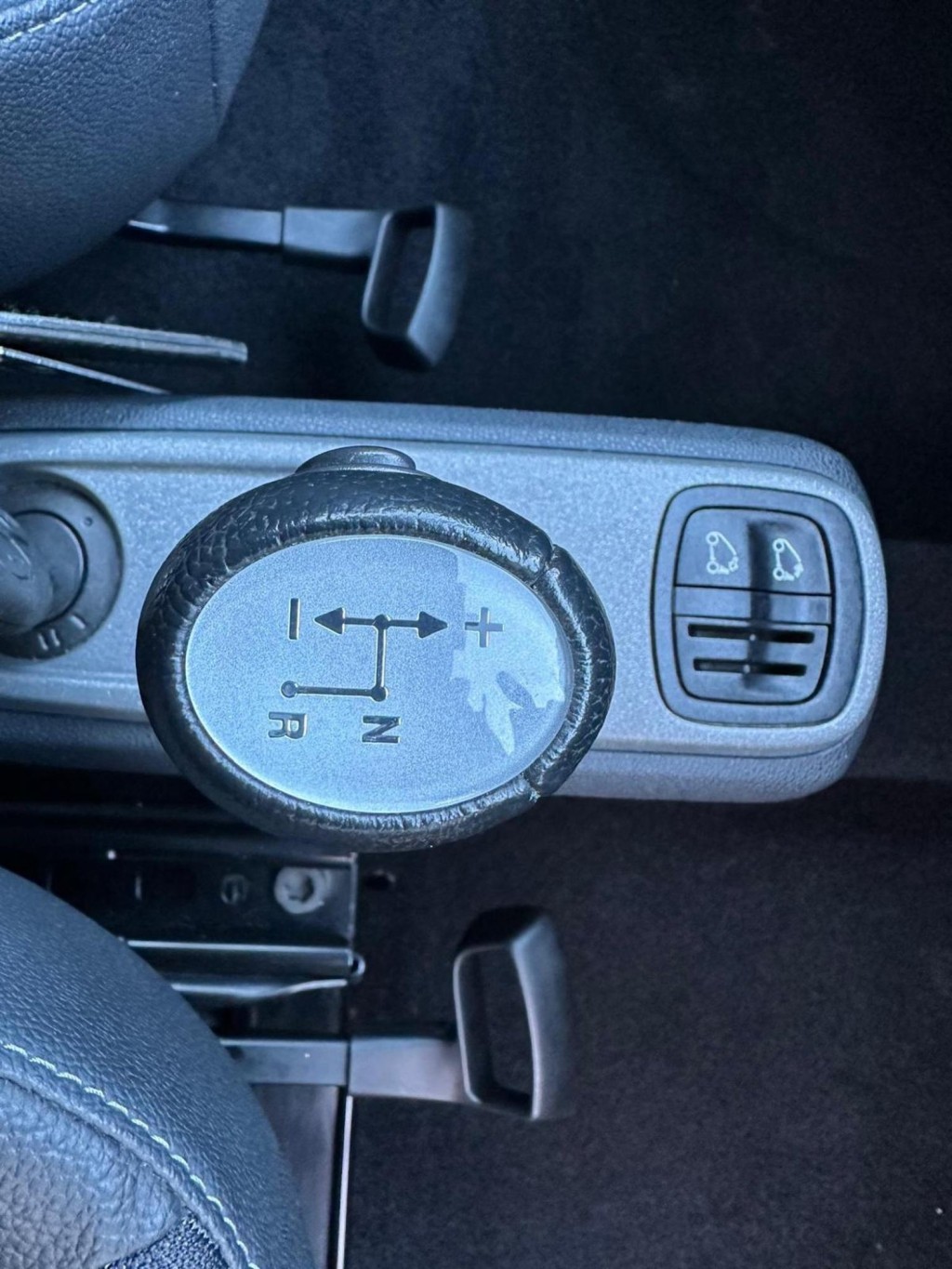 SMART FORTWO 0.8 CDI Pulse Cabriolet SoftTouch Euro 5 2dr 2011