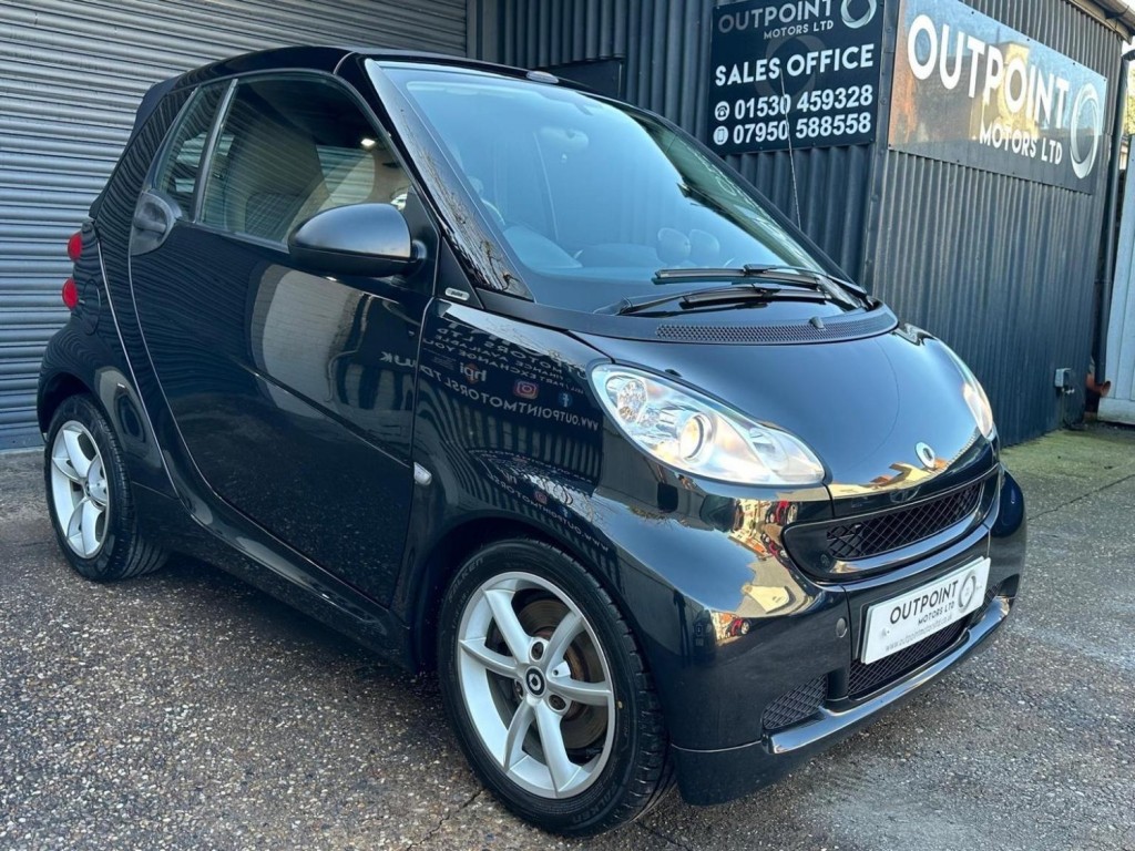 SMART FORTWO 0.8 CDI Pulse Cabriolet SoftTouch Euro 5 2dr 2011