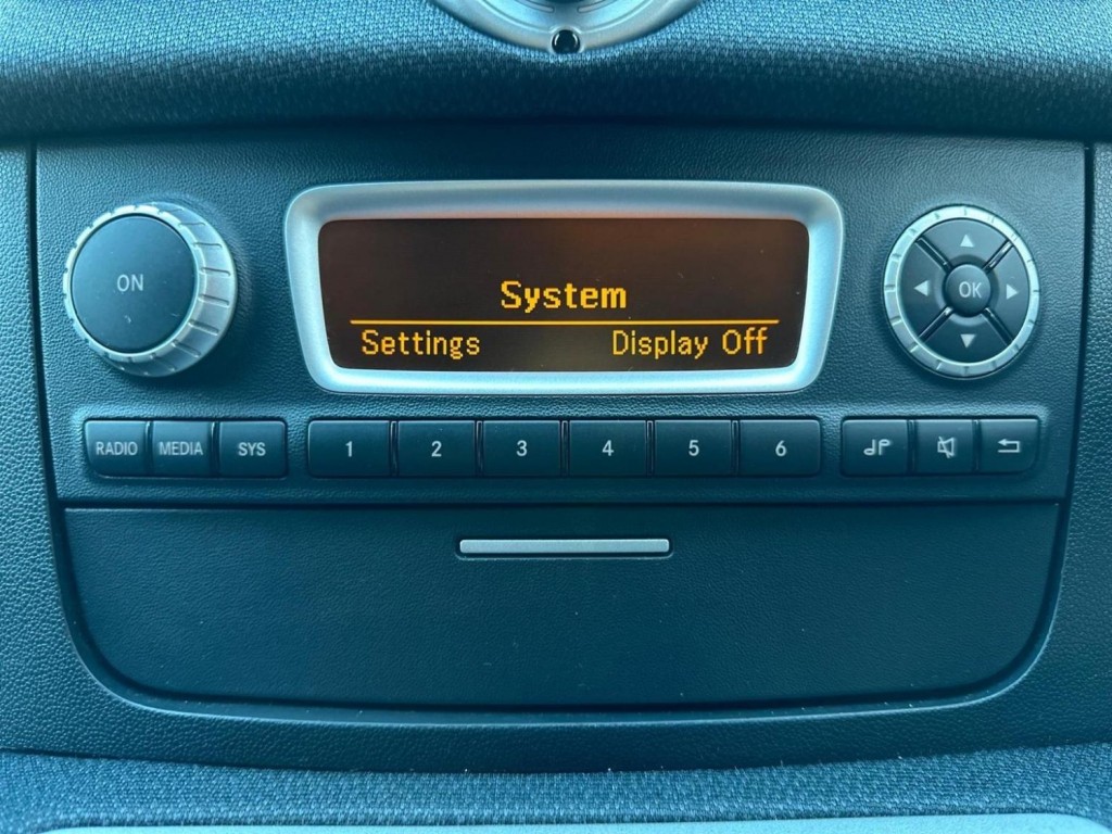 SMART FORTWO 0.8 CDI Pulse Cabriolet SoftTouch Euro 5 2dr 2011