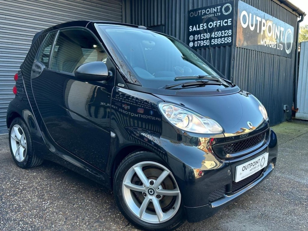 SMART FORTWO 0.8 CDI Pulse Cabriolet SoftTouch Euro 5 2dr 2011