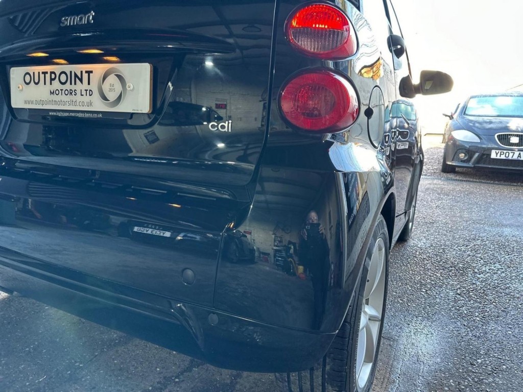 SMART FORTWO 0.8 CDI Pulse Cabriolet SoftTouch Euro 5 2dr 2011