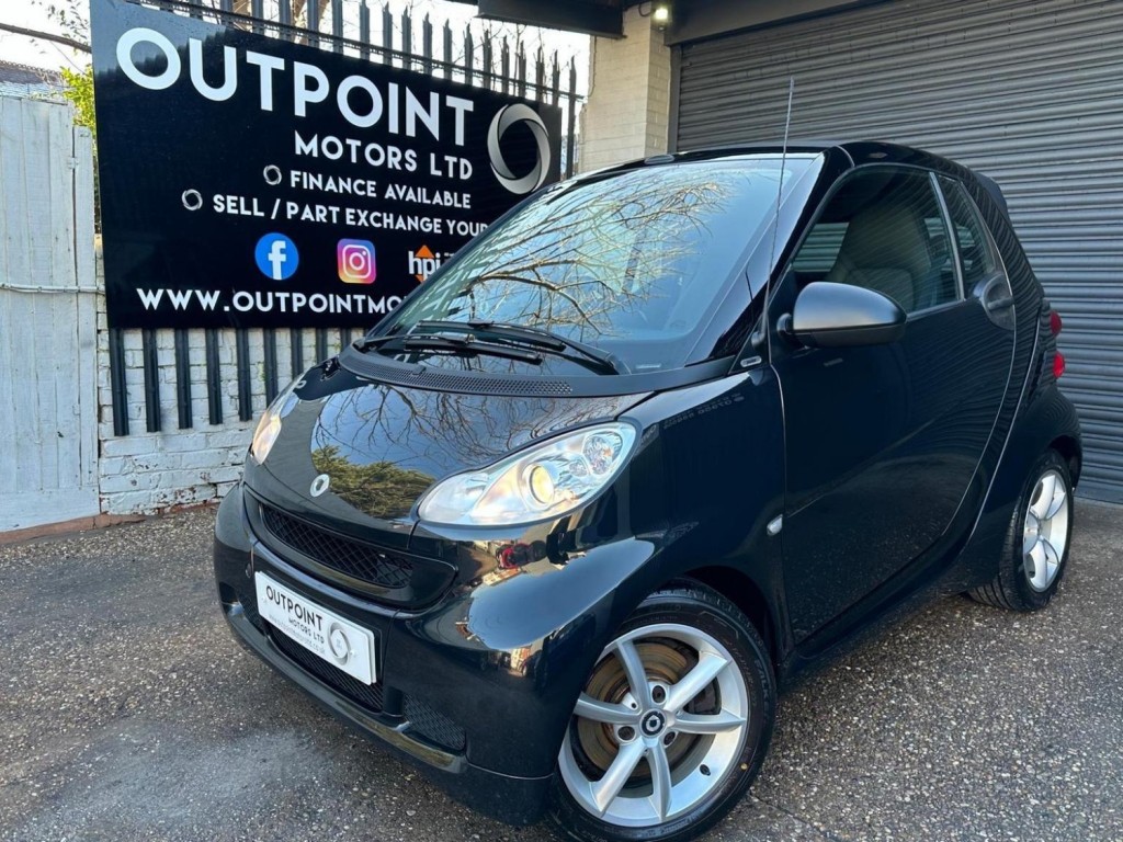 SMART FORTWO 0.8 CDI Pulse Cabriolet SoftTouch Euro 5 2dr 2011