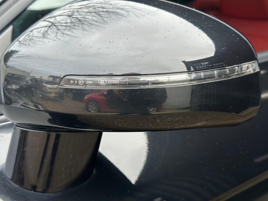 AUDI TT 2.0 TDI Black Edition quattro Euro 5 3dr 2013