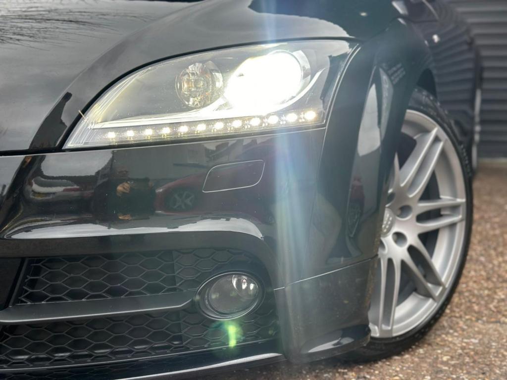 AUDI TT 2.0 TDI Black Edition quattro Euro 5 3dr 2013