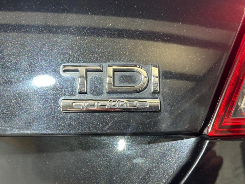 AUDI TT 2.0 TDI Black Edition quattro Euro 5 3dr 2013