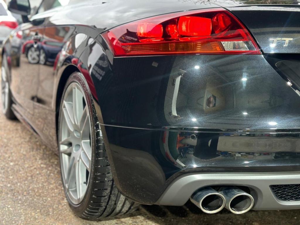 AUDI TT 2.0 TDI Black Edition quattro Euro 5 3dr 2013