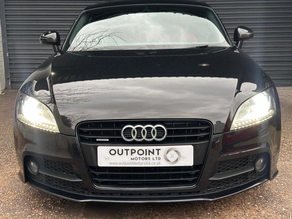 AUDI TT 2.0 TDI Black Edition quattro Euro 5 3dr 2013