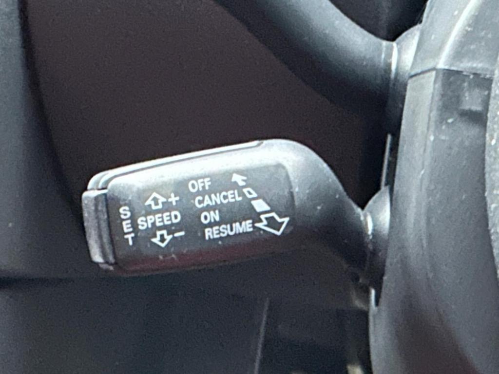 AUDI TT 2.0 TDI Black Edition quattro Euro 5 3dr 2013