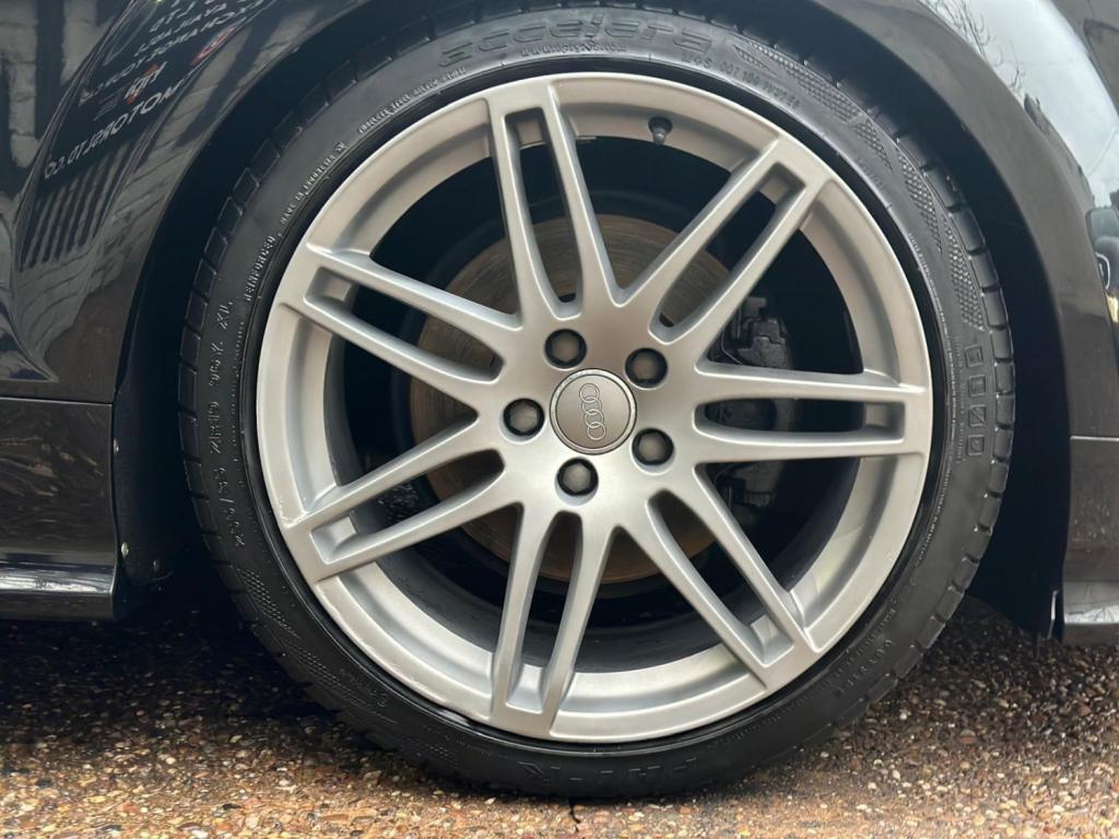 AUDI TT 2.0 TDI Black Edition quattro Euro 5 3dr 2013