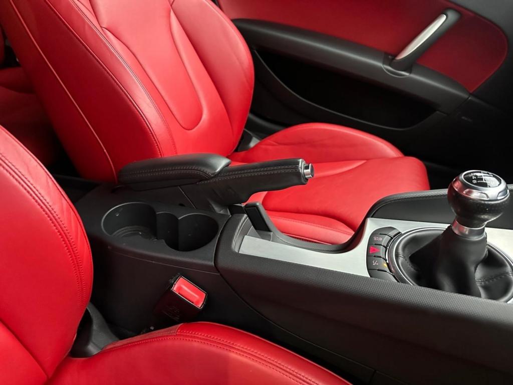 AUDI TT 2.0 TDI Black Edition quattro Euro 5 3dr 2013