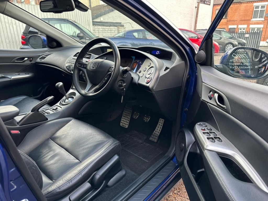 HONDA CIVIC 1.8 i-VTEC EX GT 5dr 2011